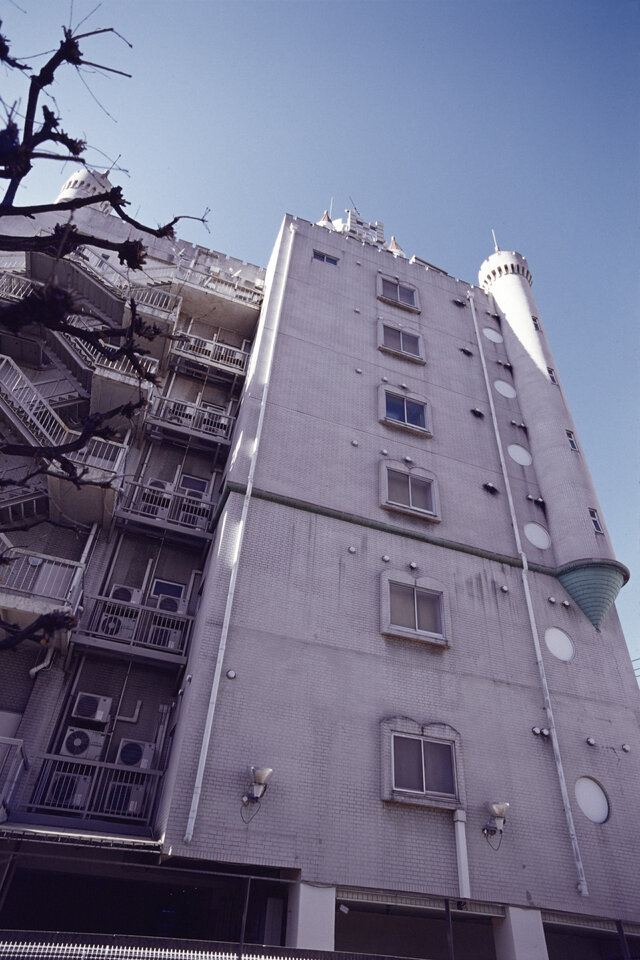 #00264 - 2024/03 - Kodak Ektachrome VS 100 - Naka-Meguro