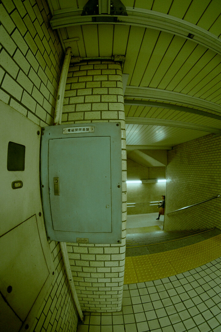 #00672 - 2025/04 - Kodak ColorPlus 200 - Shin-Nihonbashi