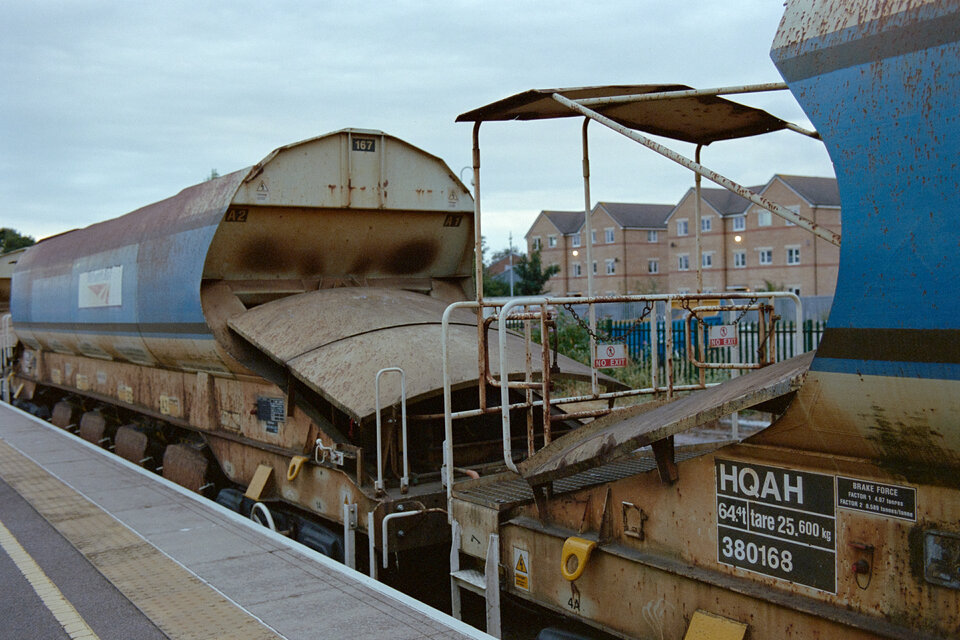 #00696 - 2025/07 - Portra 400 - Peterborough, UK